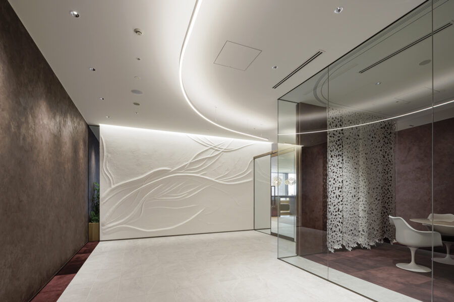 BLOOM HOUSE
